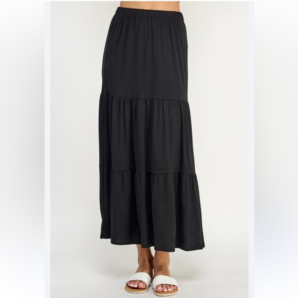 ShopEvelynne Dresses & Skirts - ShopEvelynne Classic Black Maxi Skirt